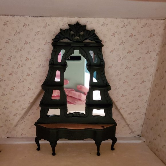 Other - Victorian Miniature Etagere 1:12 Scale Dollhouse